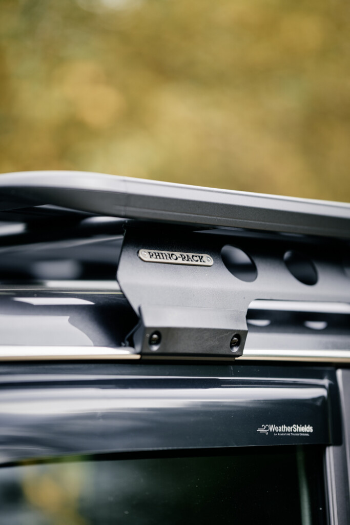 Dachträger-Detail am Toyota Land Cruiser GRJ76