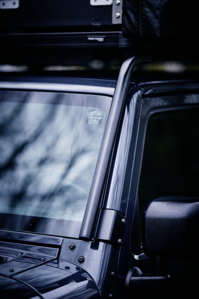 Molleplatte an der Seite des Jeep Wrangler JKU