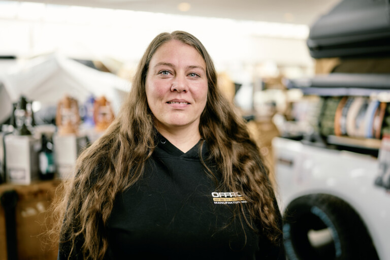 Jessica, back office at Offroad Manufaktur Hamburg