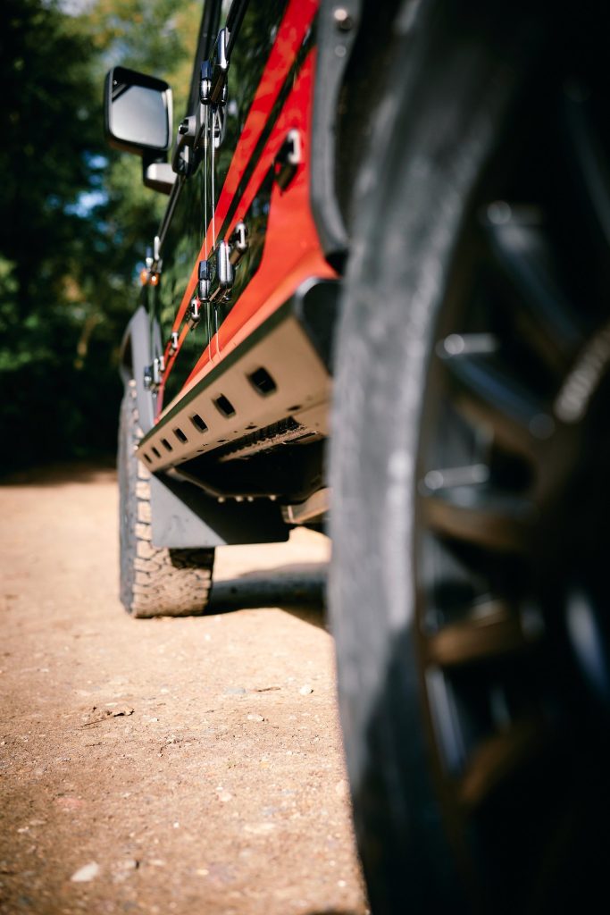 Abenteuer4x4 Rockslider aus Edelstahl am Grenadier